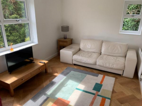 Excellent 1 bedroom apartment in Far Headingley